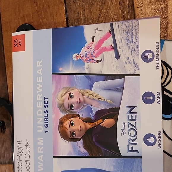 ClimateRight by Cuddl Duds Frozen Girls Thermal Set Size XS 4/5 - Picture 3 of 10